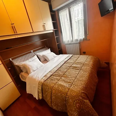 Via Reno Apartment